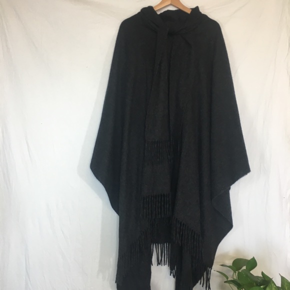 TUMI alpaca fringed poncho in a dark charcoal gray - Picture 2 of 13